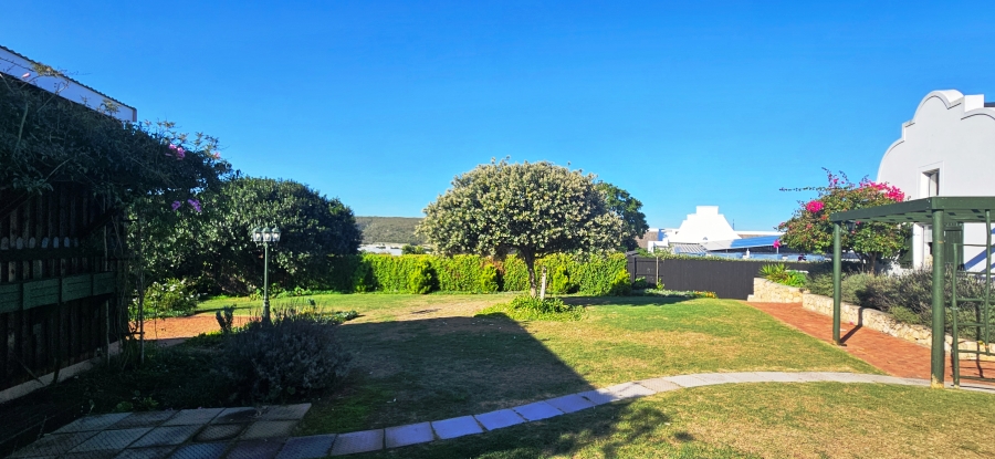 3 Bedroom Property for Sale in Stilbaai Wes Western Cape